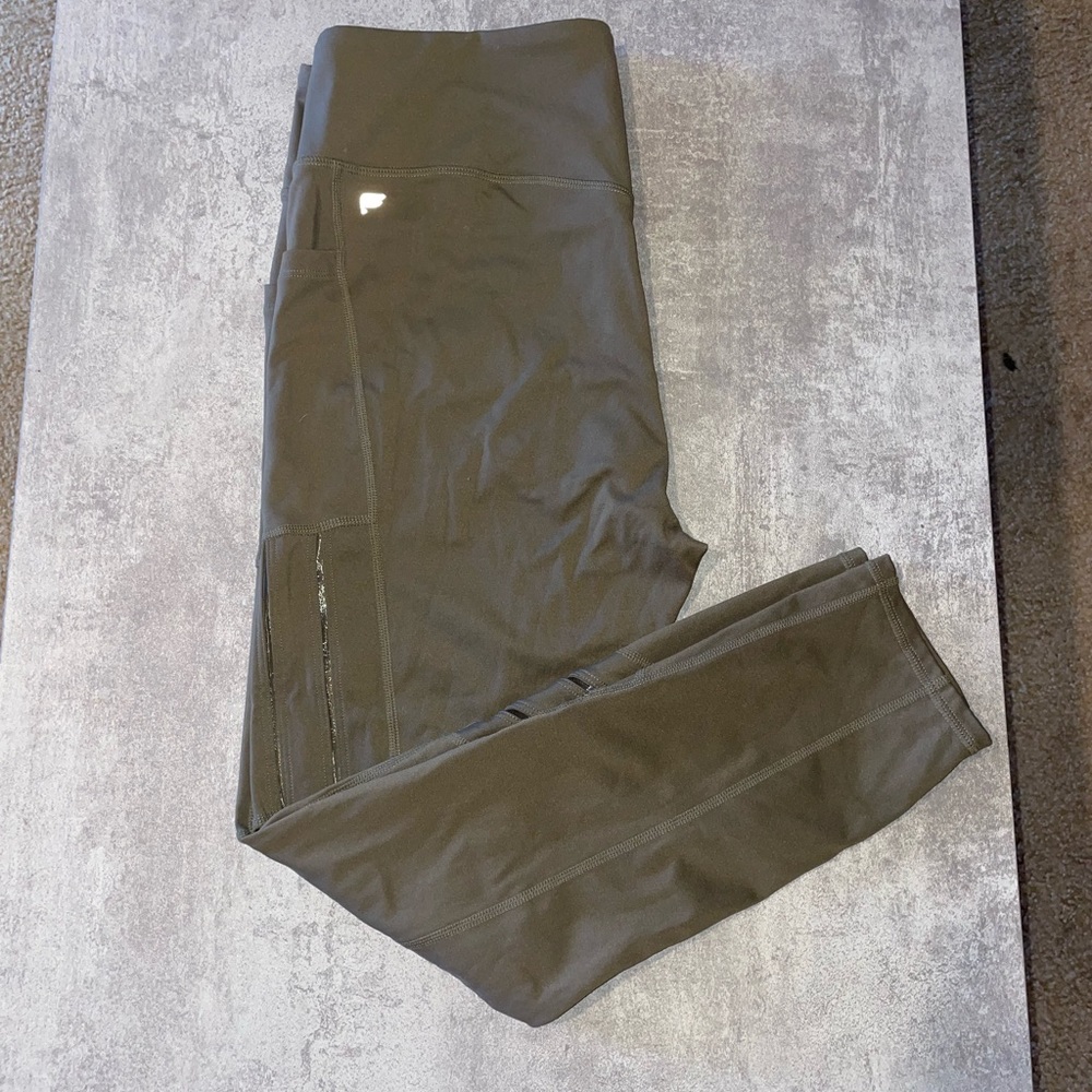 Fabletics Motion 365 Highwaisted Leggings, Size XL